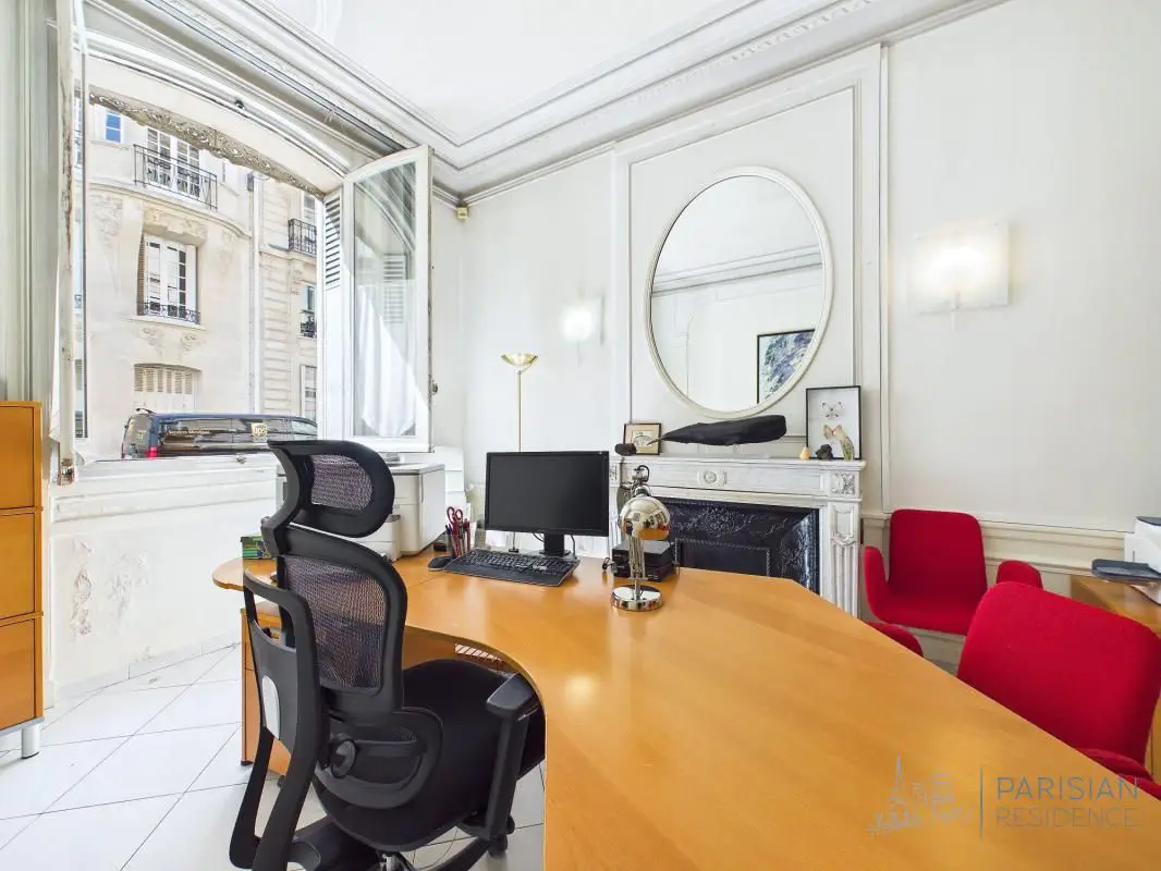 Appartement à vendre T4/F4 89 m² 1035000 € Paris (75008)