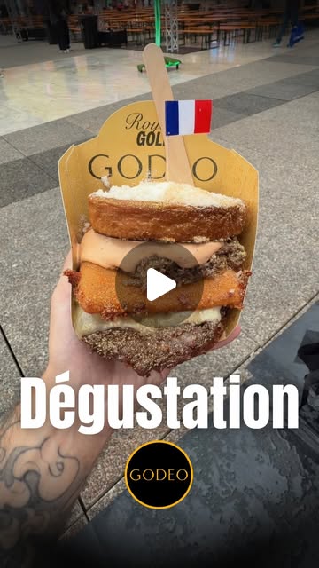 On teste l’un des meilleurs burger du champions burger à Paris : le…